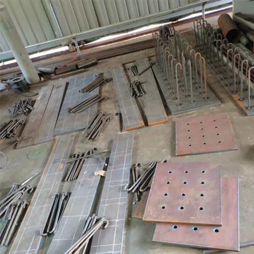 有哪些其他因素会影响丽江预埋件位置的确定？